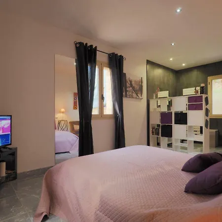 Willa Magnifique De Prestige, Piscine Chauffee Marnac